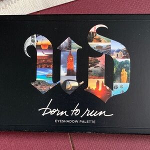 Urban Decay Born to Run Palette with Multicolor Design